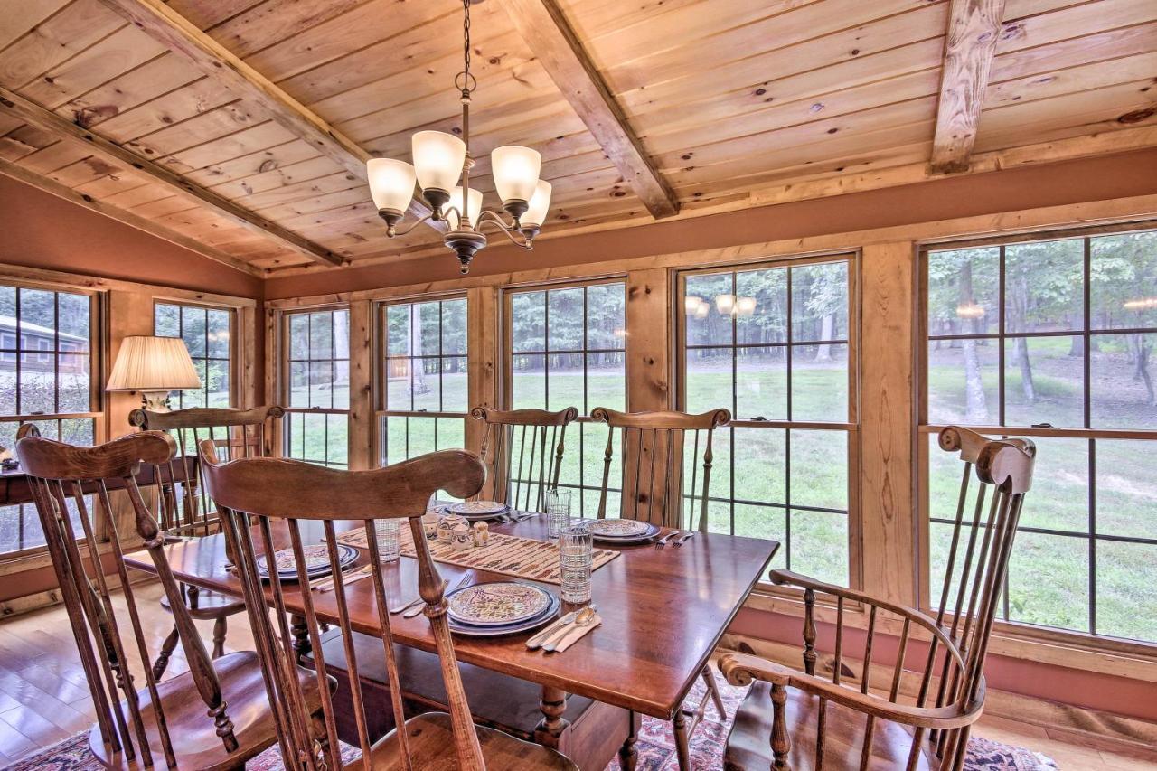 Creekside Berkeley Springs Cabin On 35 Acres! Dış mekan fotoğraf