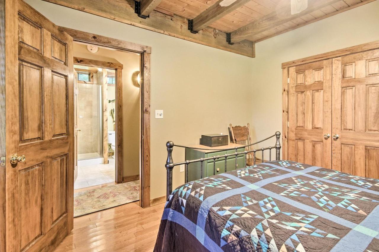 Creekside Berkeley Springs Cabin On 35 Acres! Dış mekan fotoğraf
